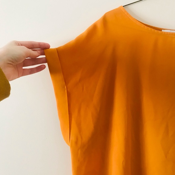 🪴Forever 21 Yellow Blouse - Picture 2 of 3